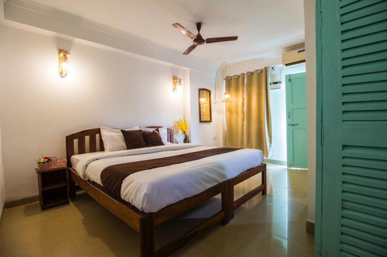 The Turquoiise House Hotel Morjim Exterior photo