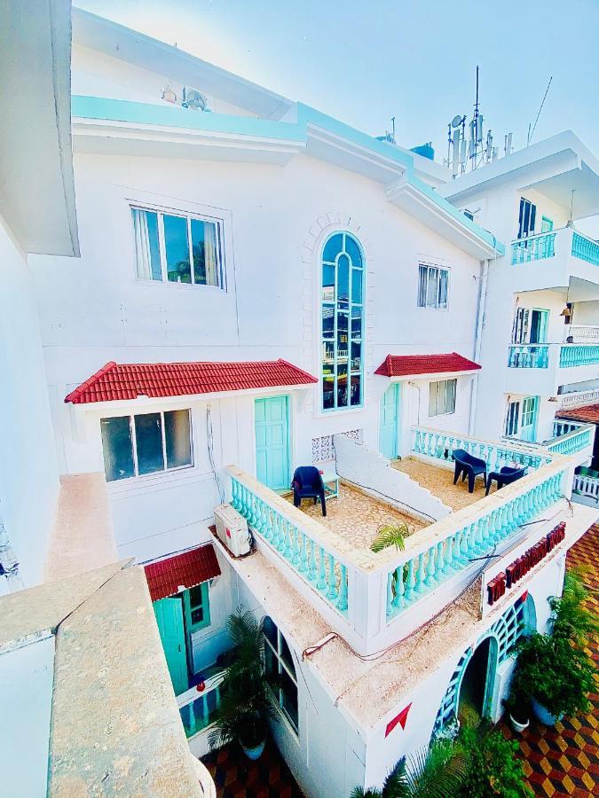 The Turquoiise House Hotel Morjim Exterior photo